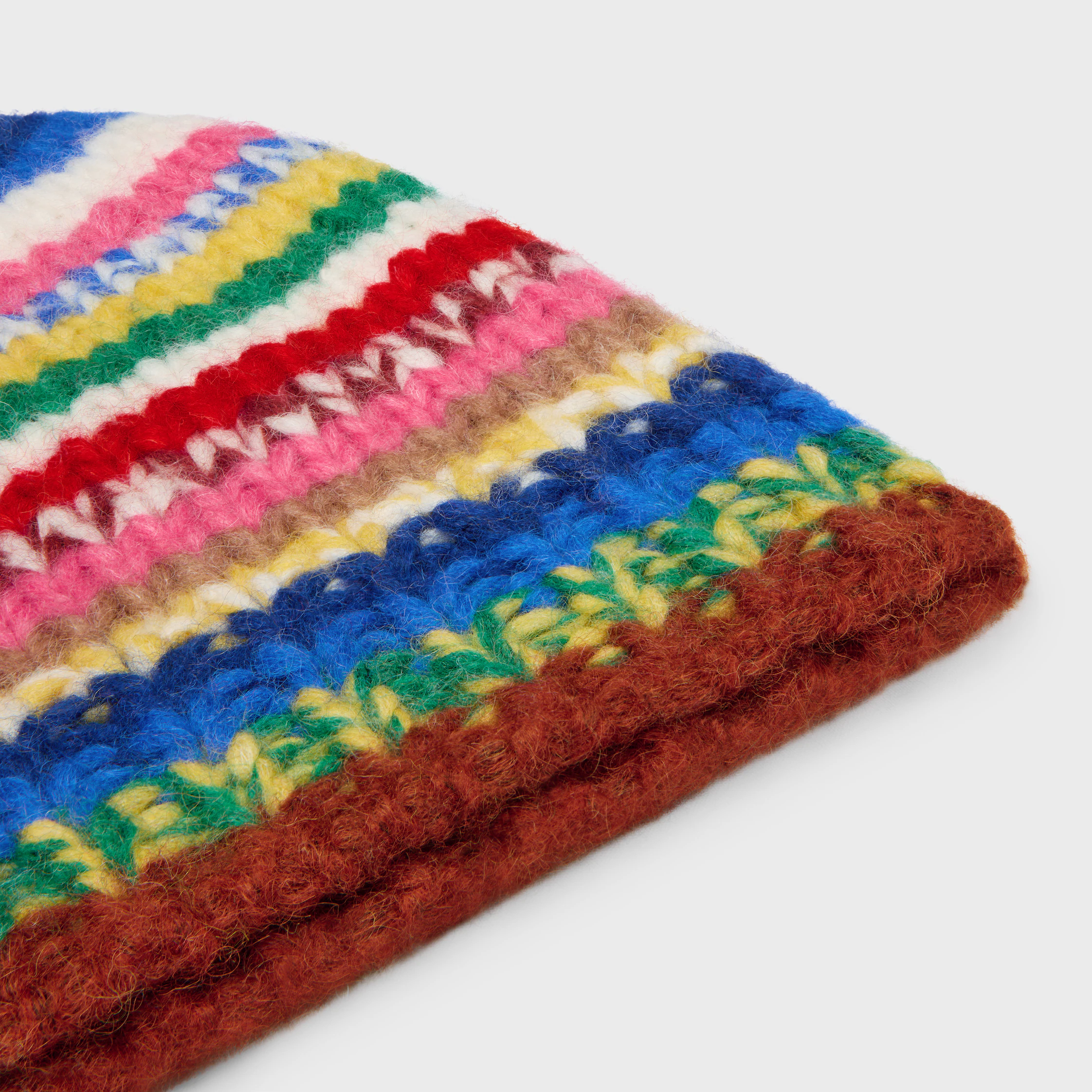 GORRO EM MOULINE DE ALPACA E LÃ