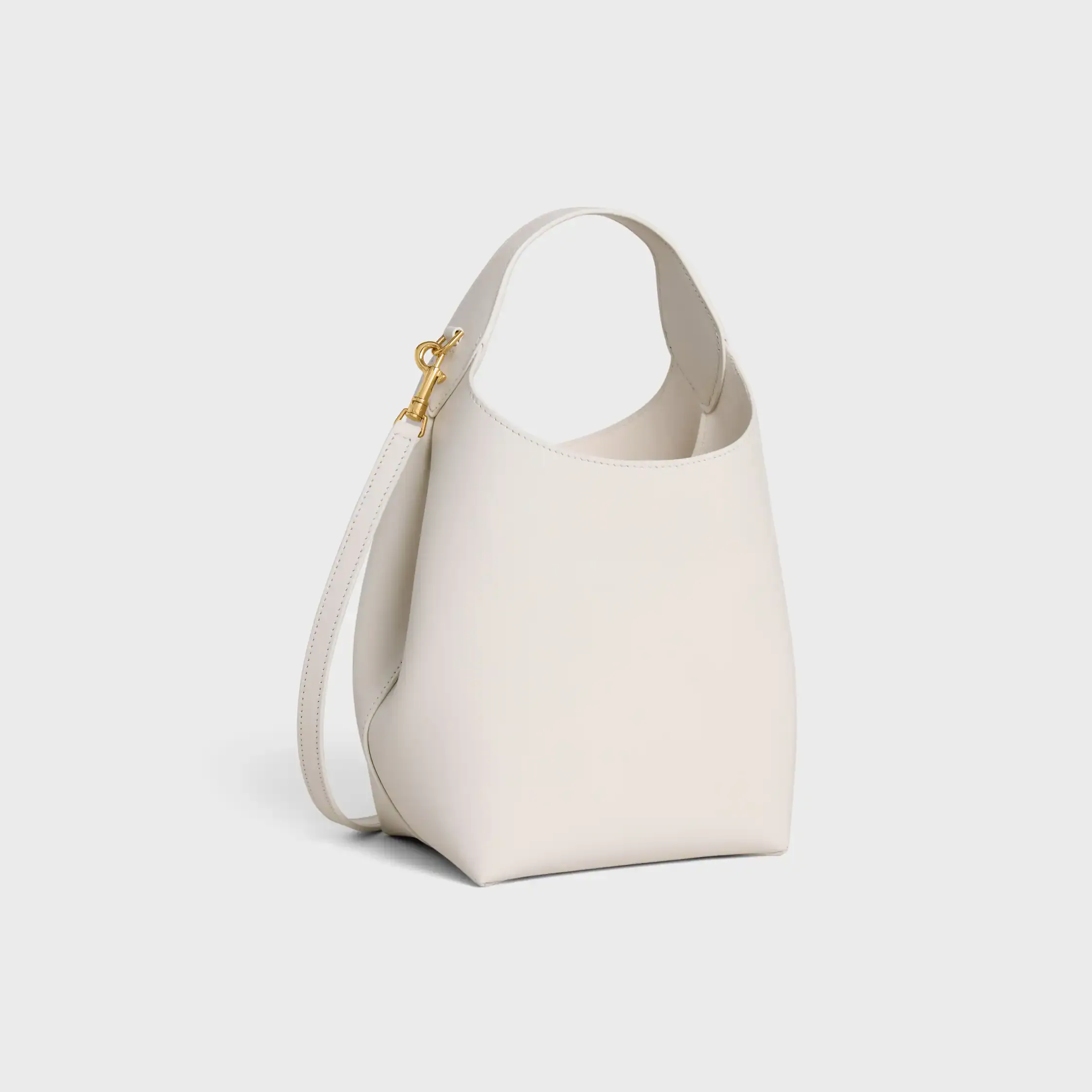 BOLSA HOBO PEQUENA EM COURO DE VACUNO MACIO