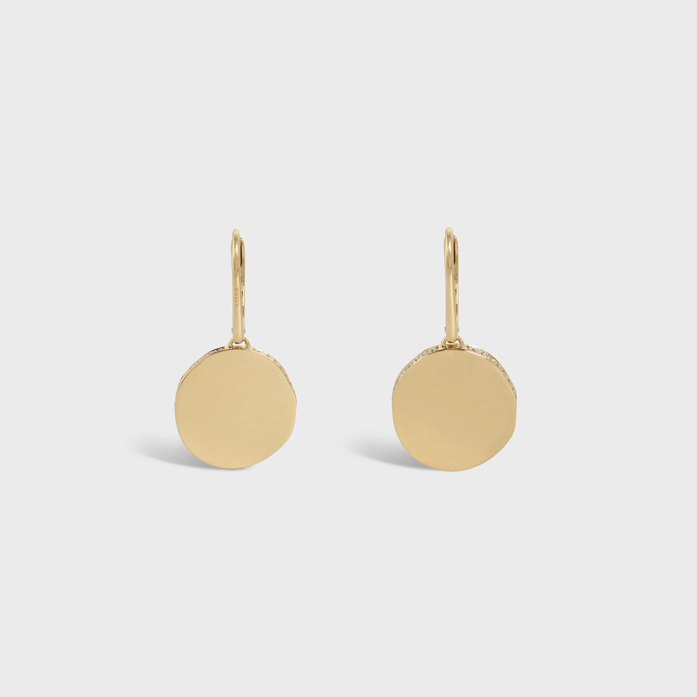 Brincos Medaille Celine em Ouro Amarelo e Diamantes