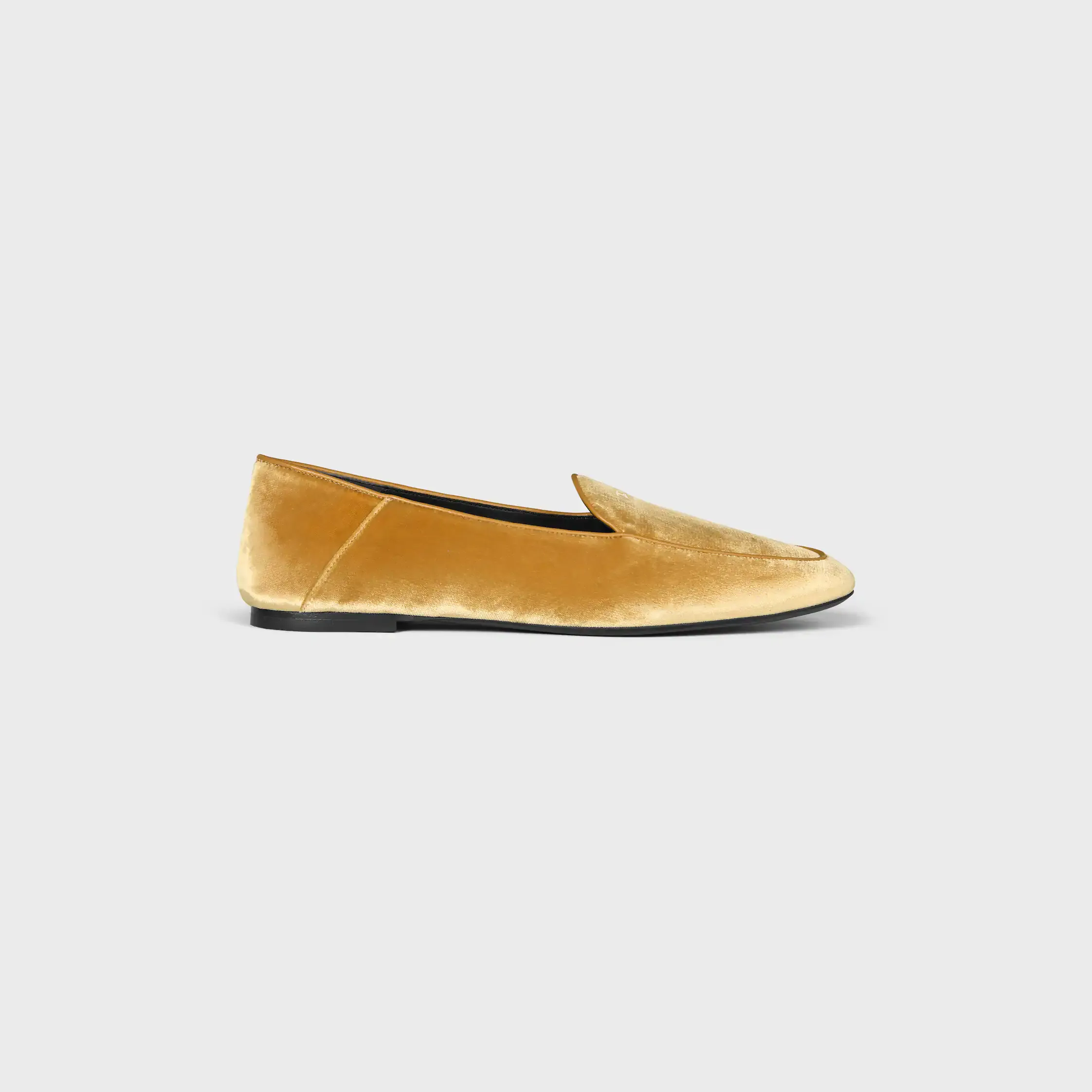 AURA LOAFER EM VELUDO