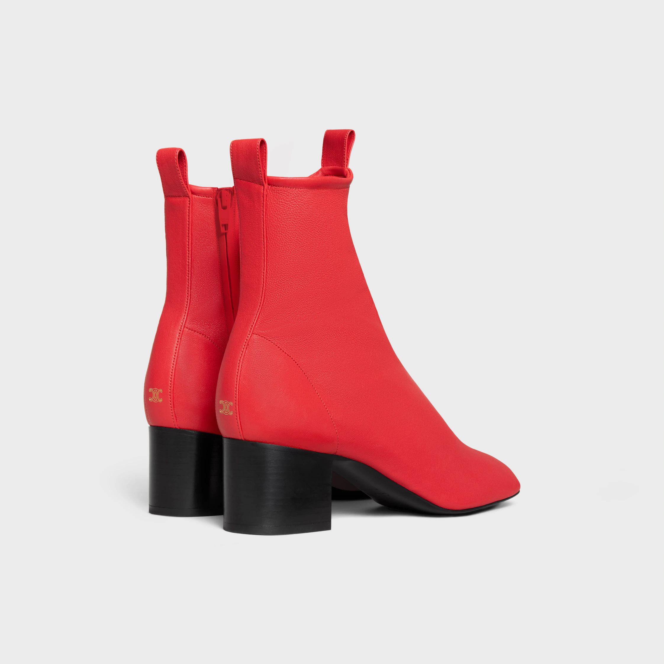 CHERI - BOTA FORRADA EM PELE DE CORDEIRO ELÁSTICA