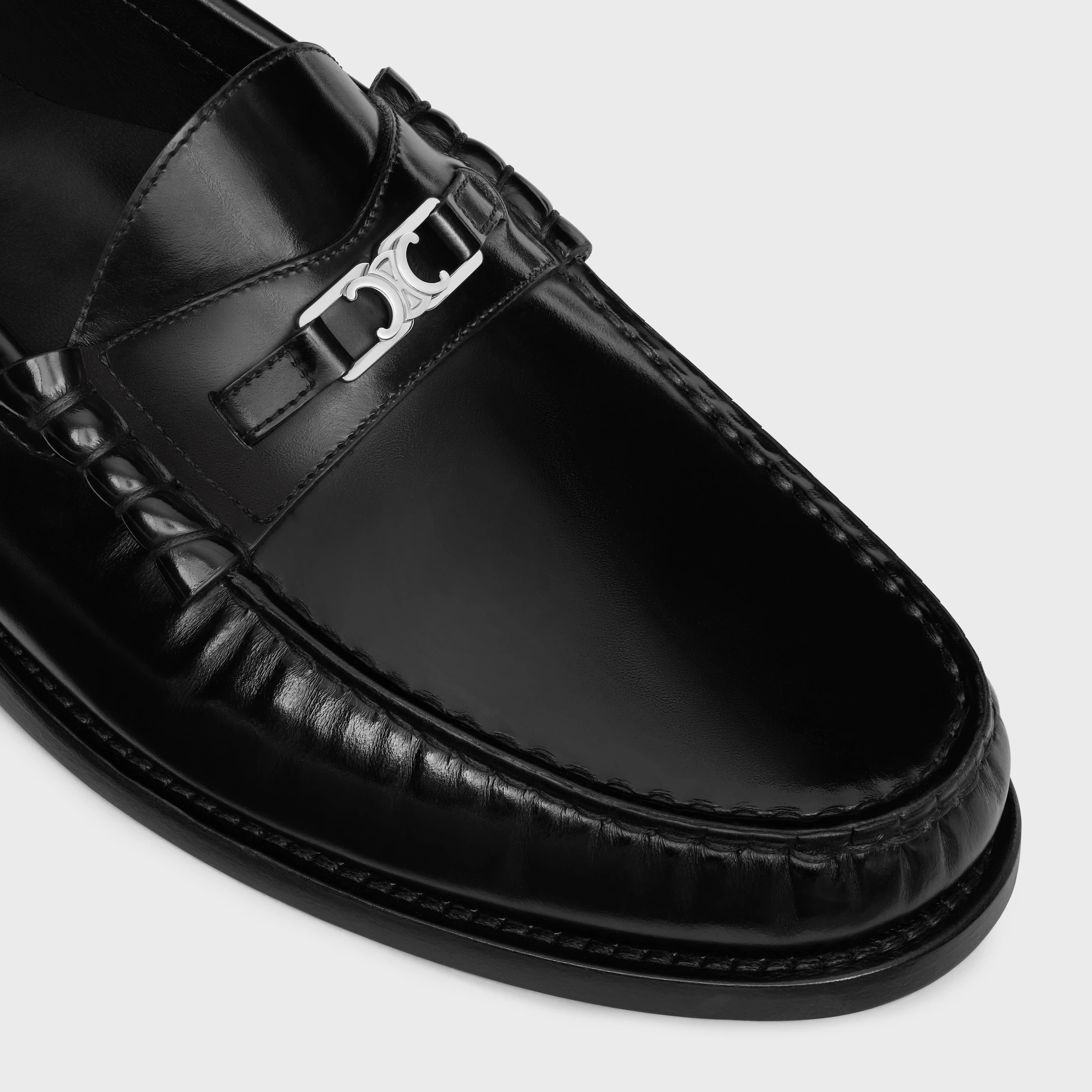 LOAFER LUCO EM BULL POLIDO