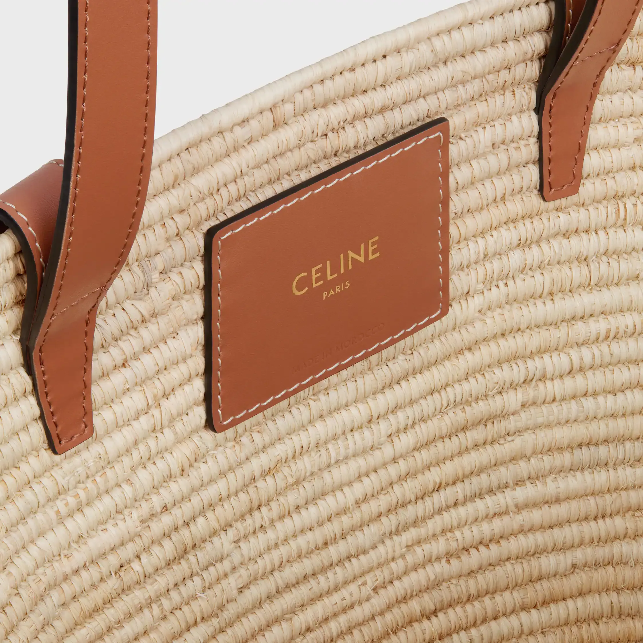 CELINE CLASSIC PANIER SMALL BRAIDED TRIOMPHE em RAFFIA e COURO DE VACA