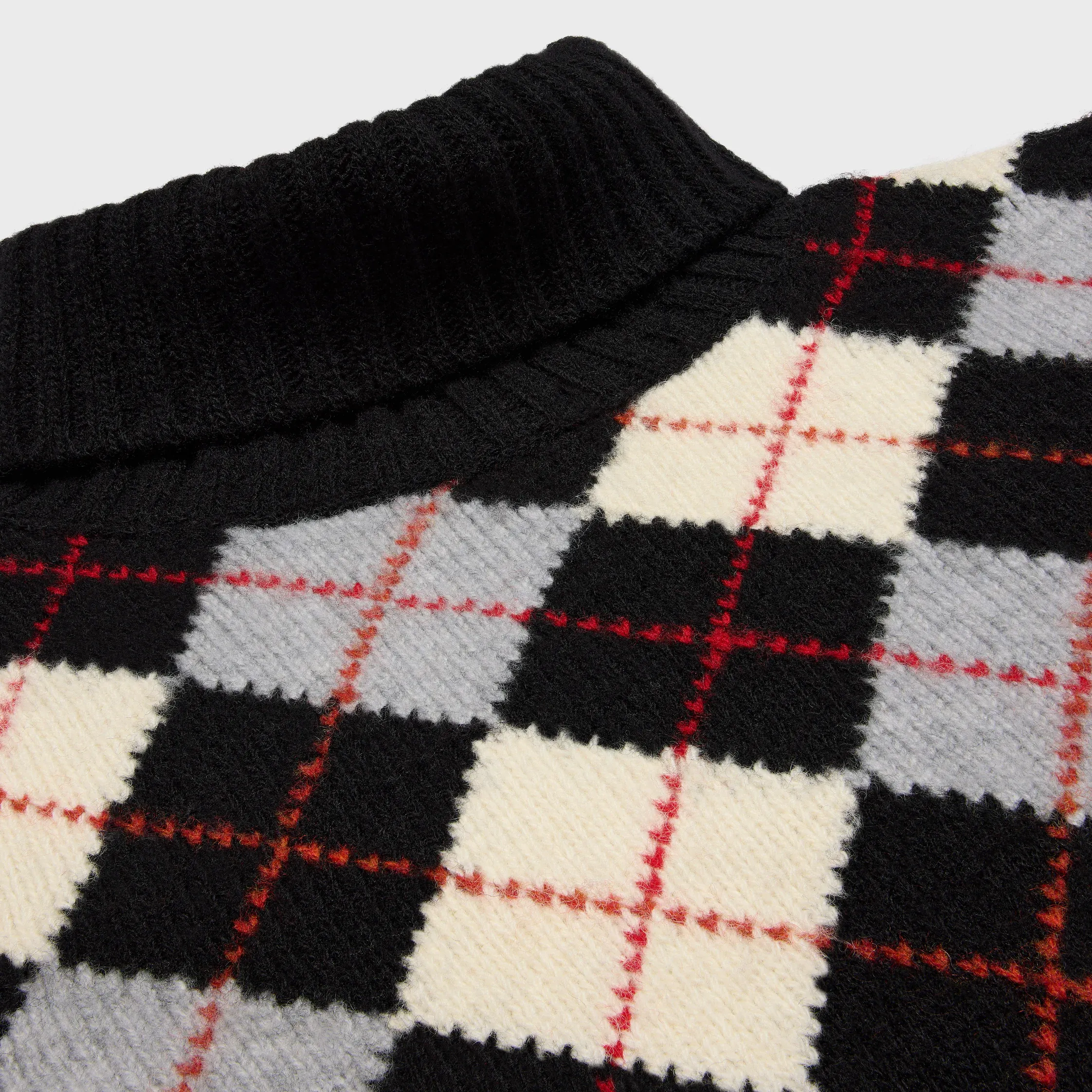 sweater de gola alta em lã argyle